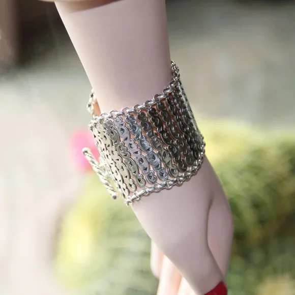 Lois Hill Sterling Silver Scroll Link Bracelet - Picture 10 of 13